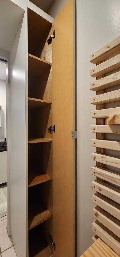 Private Aparment Studio In The Hard Of Miami Unit # 6 Opa-locka Экстерьер фото