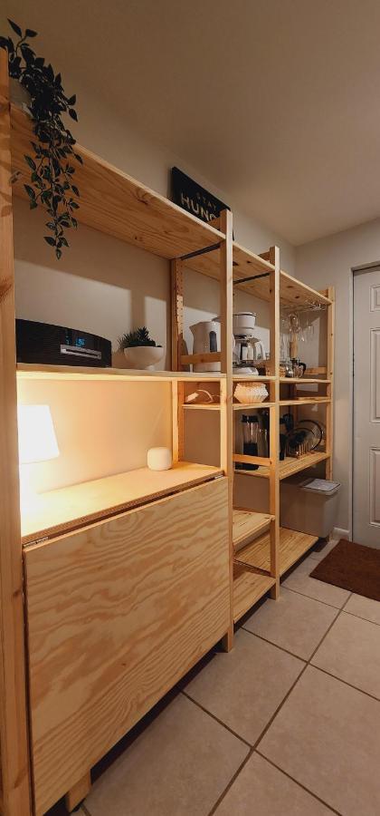 Private Aparment Studio In The Hard Of Miami Unit # 6 Opa-locka Экстерьер фото